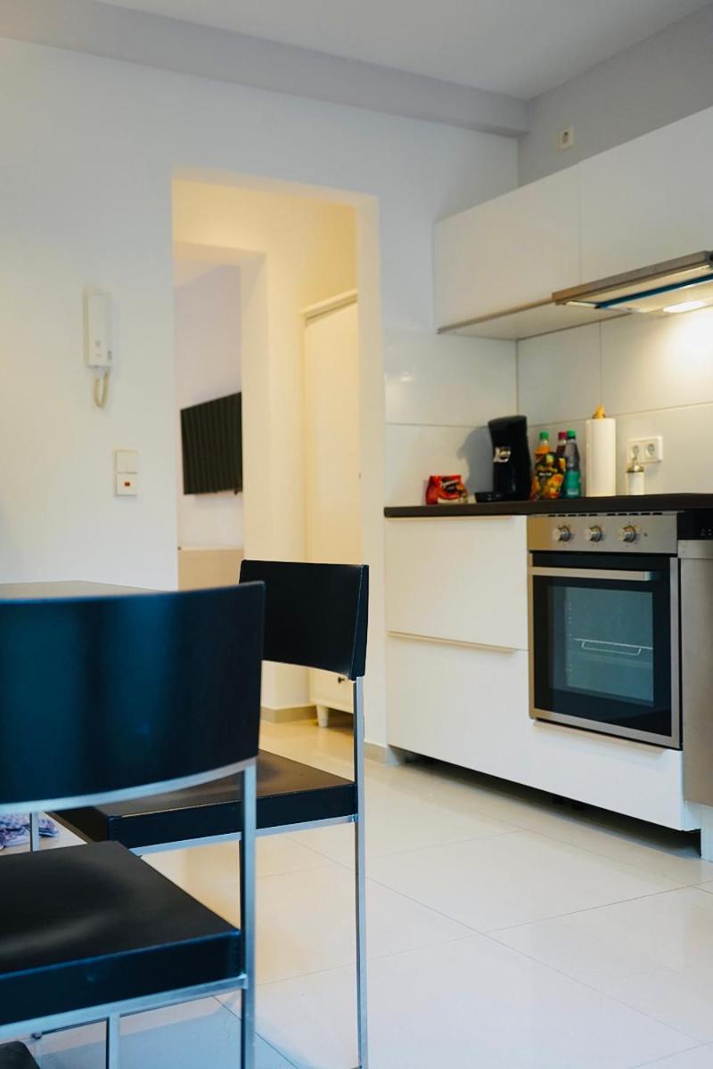 Haus Im Gruenen Fuer 6 Personen-3 Schlafzimmer- 3 Baedern -Waschmaschine-Grosse Terrasse- Vollausgestattete Kueche Wolfsbourg Extérieur photo