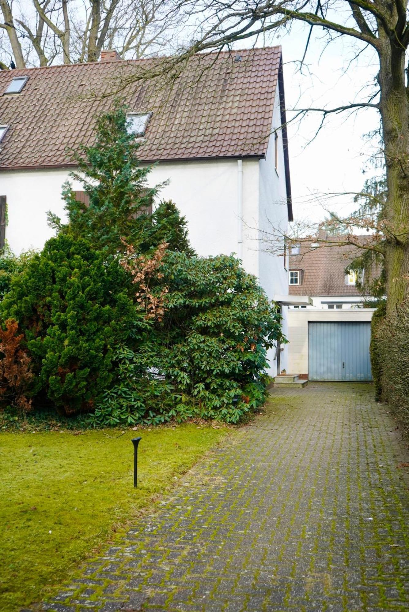 Haus Im Gruenen Fuer 6 Personen-3 Schlafzimmer- 3 Baedern -Waschmaschine-Grosse Terrasse- Vollausgestattete Kueche Wolfsbourg Extérieur photo